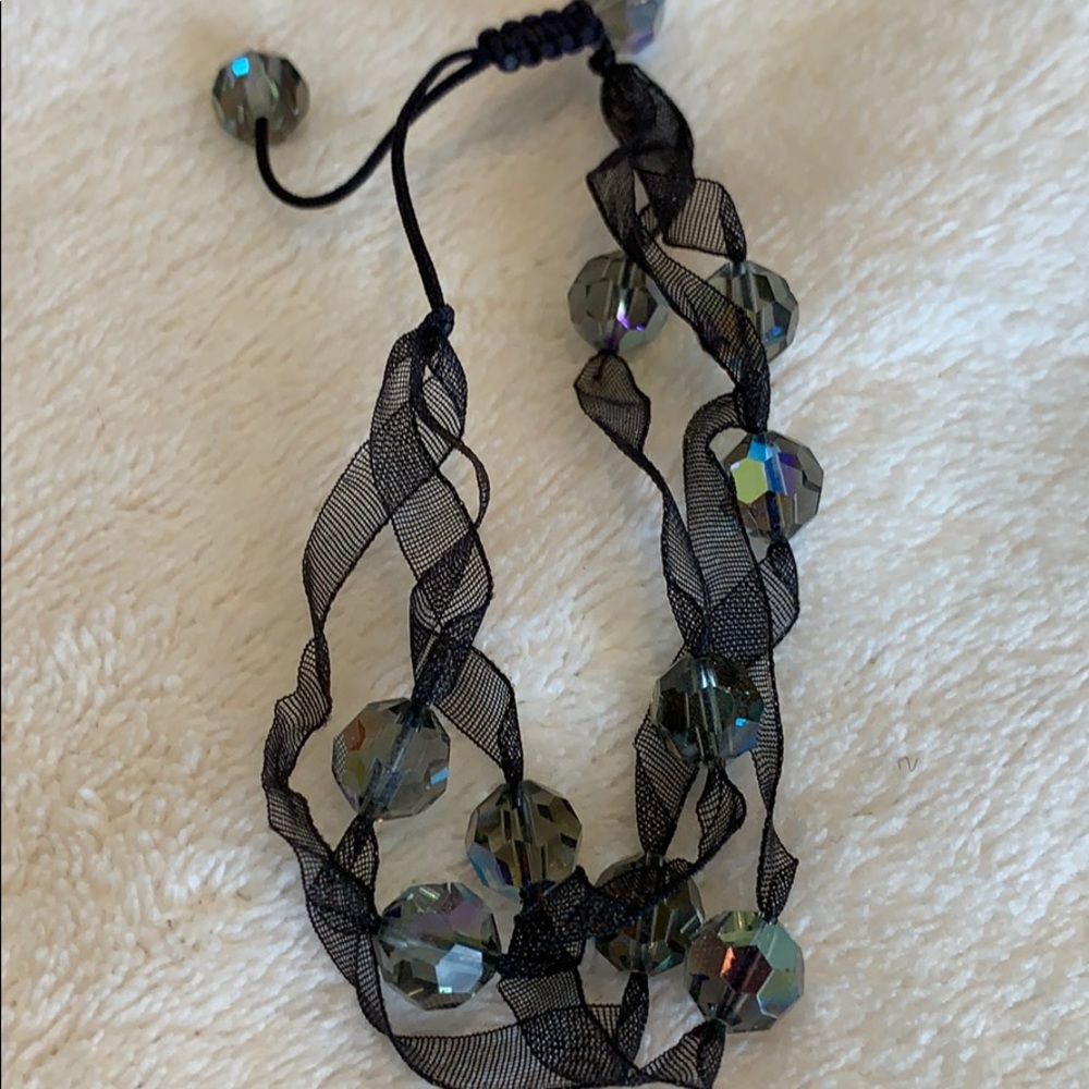 Adjustable bracelet